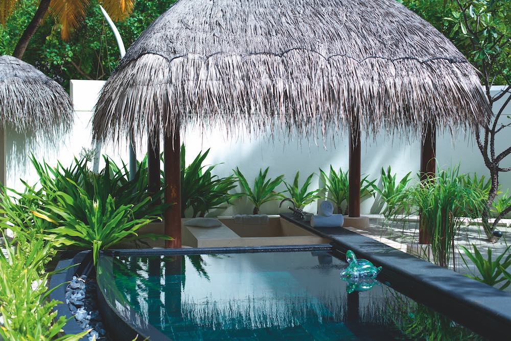 Beach Villa at Constance Halaveli, view 3